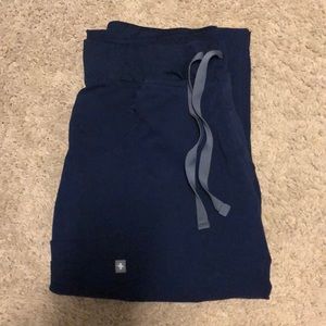 Wear Figs cargo scrub pants